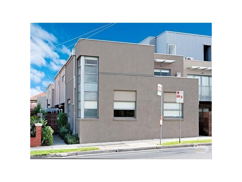 8/853 High Street, Preston VIC 3072