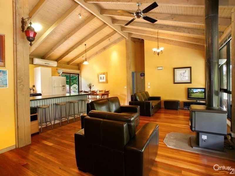 24 Mountain Home Road, Kinglake VIC 3763