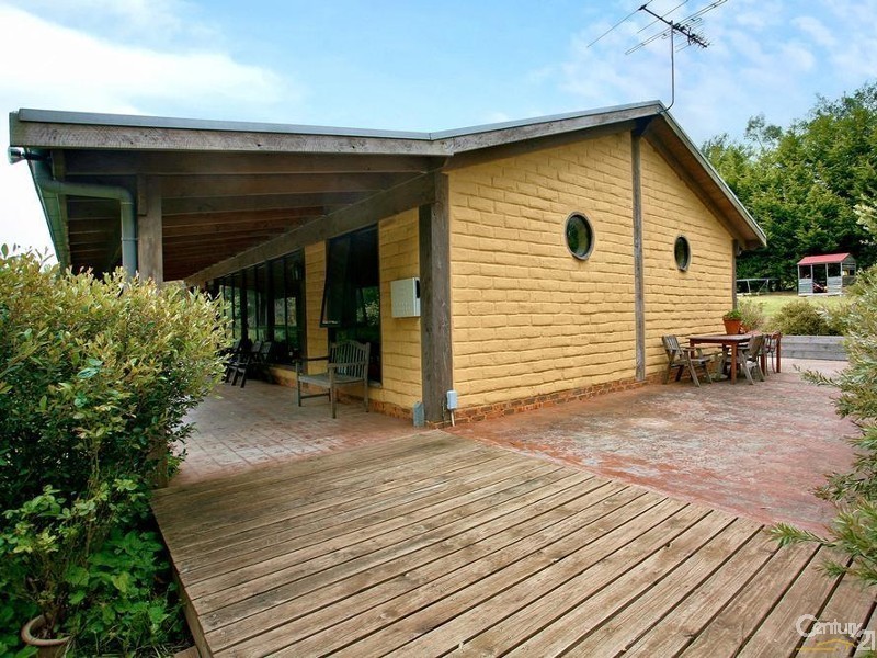 24 Mountain Home Road, Kinglake VIC 3763