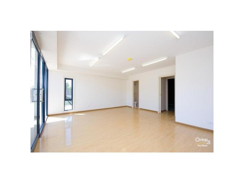 1/142 Nicholson Street, Coburg VIC 3058