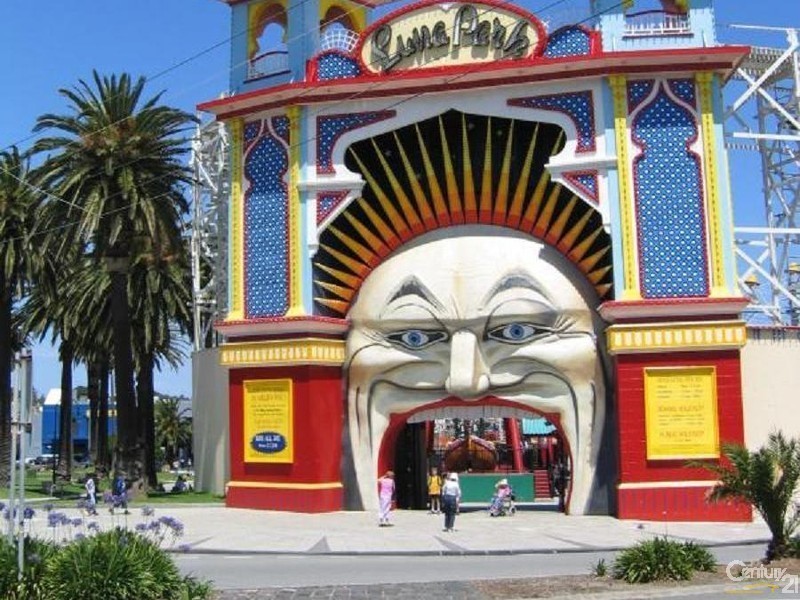 34 Acland Street, St Kilda VIC 3182