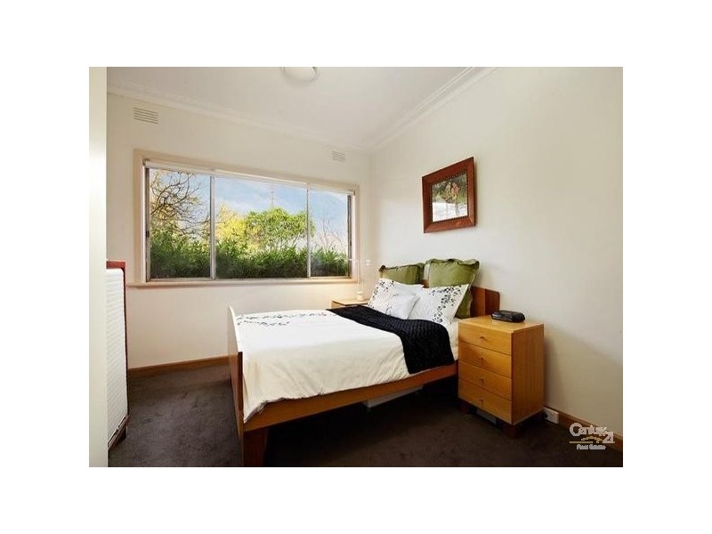 25 Clapham Street, Thornbury VIC 3071