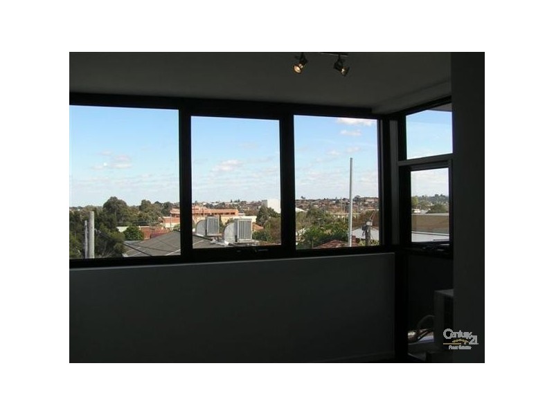 14 /116 High Street, Preston VIC 3072