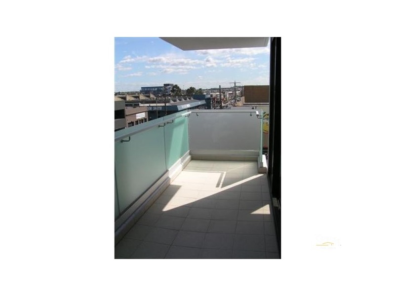 14 /116 High Street, Preston VIC 3072