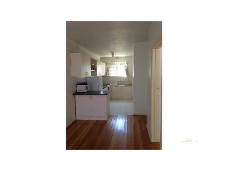 3/10 Hartley Avenue, Footscray VIC 3011