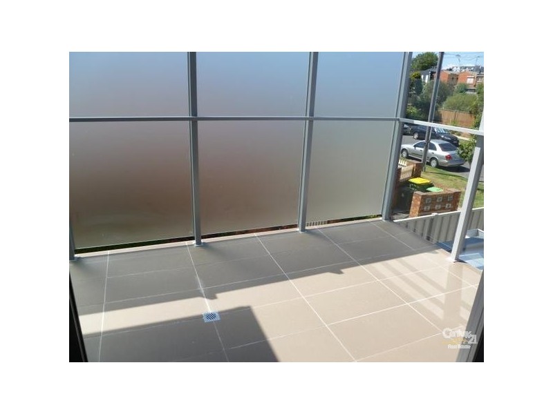 8/37 Clapham Street, Thornbury VIC 3071