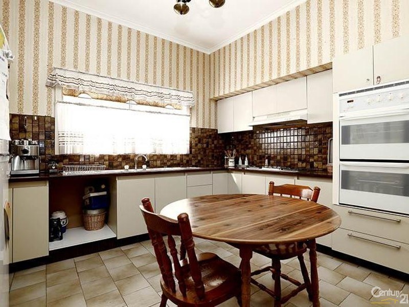 6 Hill Grove, Preston VIC 3072