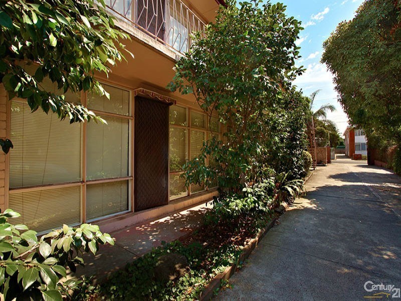 4/33 Woolton Avenue, Thornbury VIC 3071