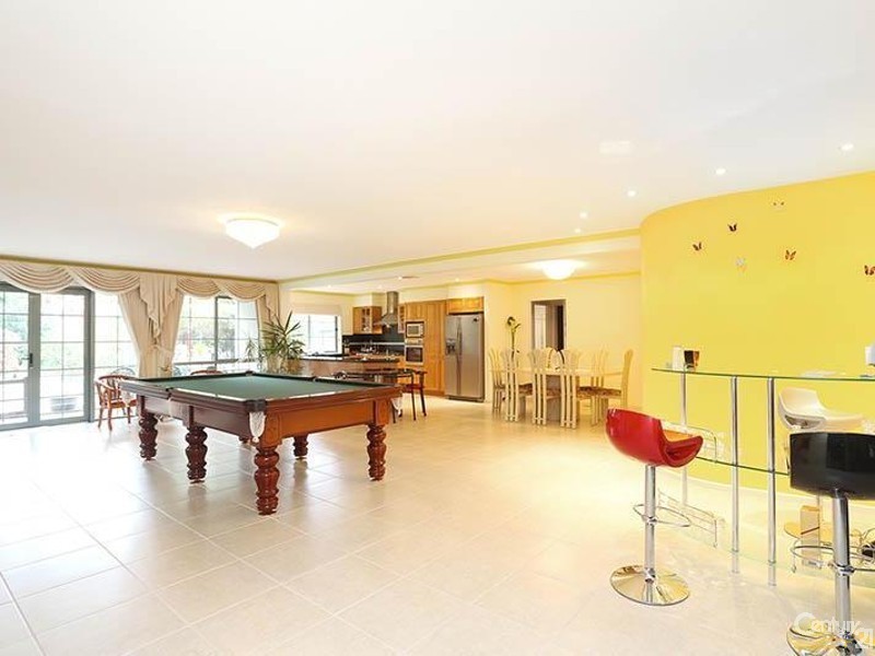 67 Thea Grove, Doncaster East VIC 3109