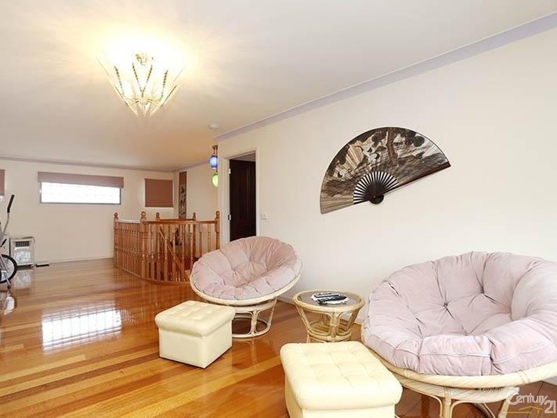 67 Thea Grove, Doncaster East VIC 3109