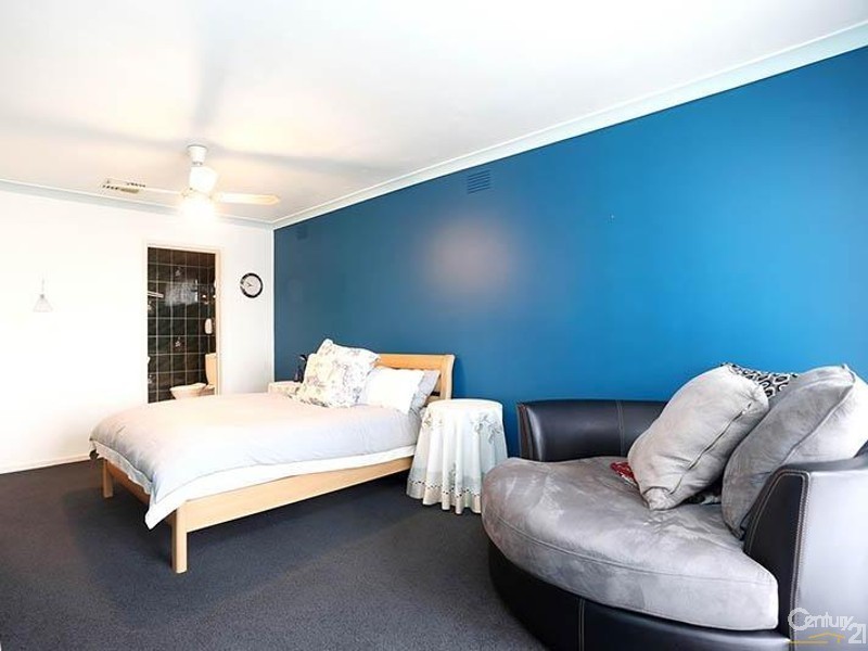 67 Thea Grove, Doncaster East VIC 3109