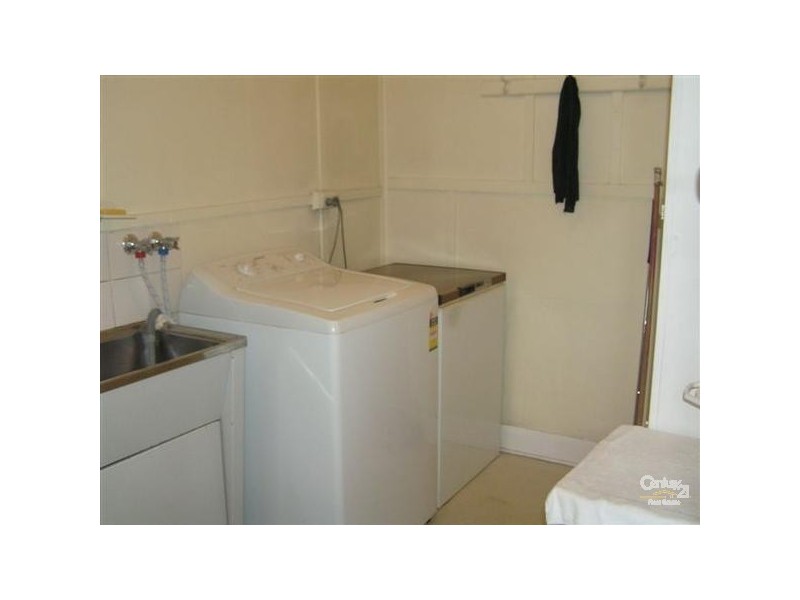 222 Victoria Road, Northcote VIC 3070