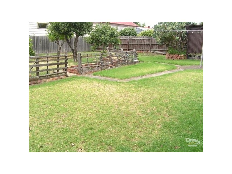 222 Victoria Road, Northcote VIC 3070