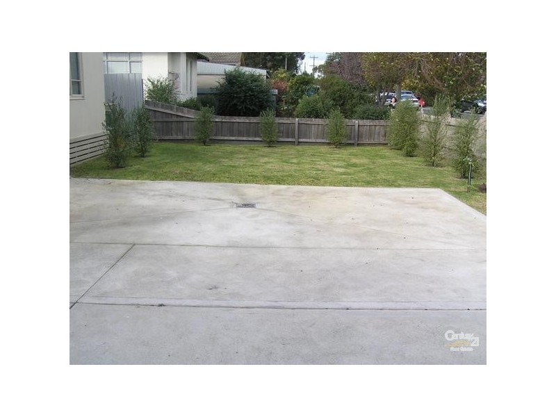 221 Collins Street, Thornbury VIC 3071