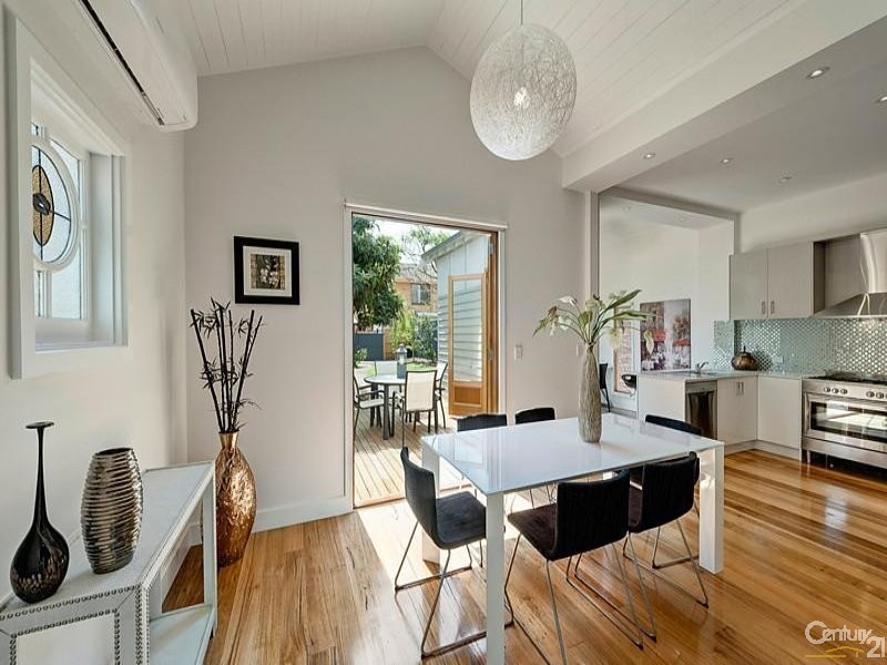 86 Woolton Avenue, Thornbury VIC 3071