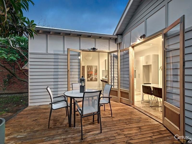 86 Woolton Avenue, Thornbury VIC 3071