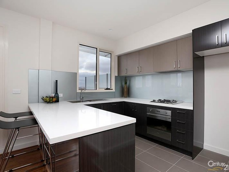 506/17 Robbs Parade, Northcote VIC 3070