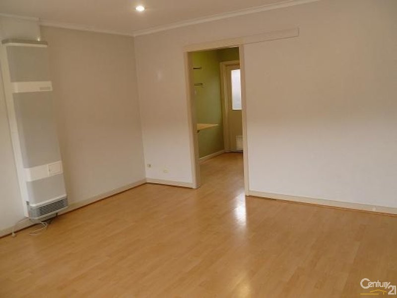 2/73 Darebin Road, Thornbury VIC 3071