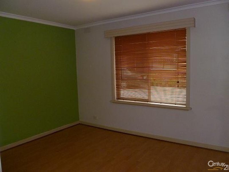 2/73 Darebin Road, Thornbury VIC 3071