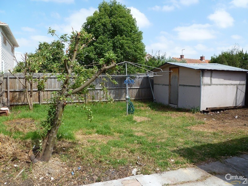 13 Stawell Street, Coburg VIC 3058