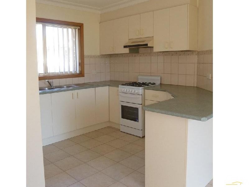 12 Greenock Street, Reservoir VIC 3073