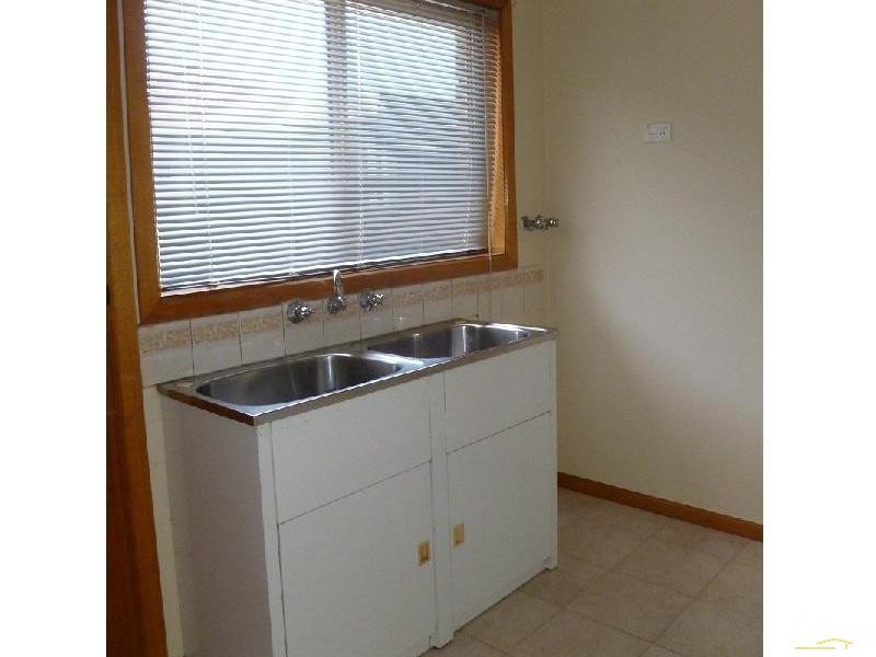 12 Greenock Street, Reservoir VIC 3073