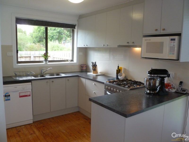 13/184 Normanby Avenue, Thornbury VIC 3071