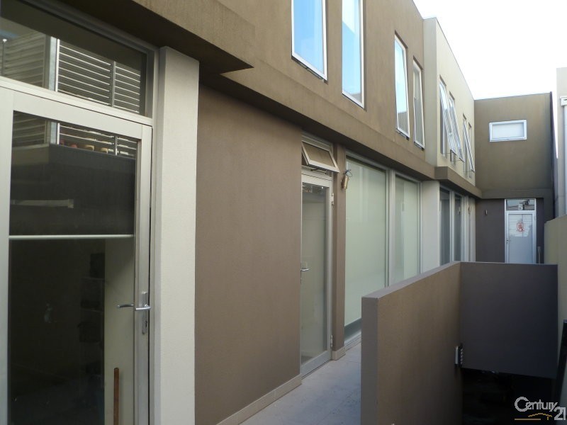 3/418 High Street, Northcote VIC 3070