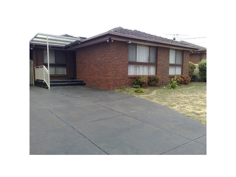 21 Tangemere Ave, Tullamarine VIC 3043