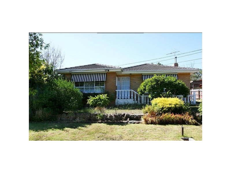 40 Kinnoull Grove, Glen Waverley VIC 3150