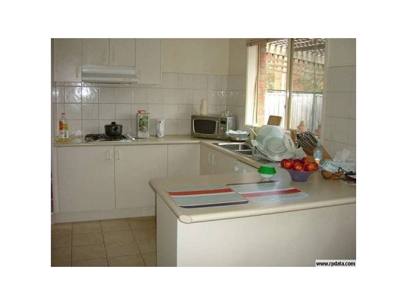 12 Sandon Circuit, Forest Hill VIC 3131