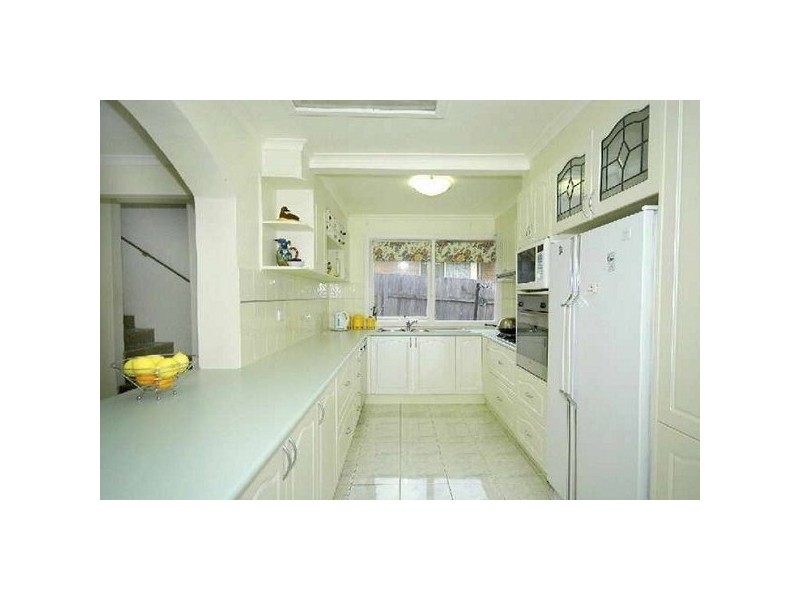 48 Kinnoull Grove, Glen Waverley VIC 3150