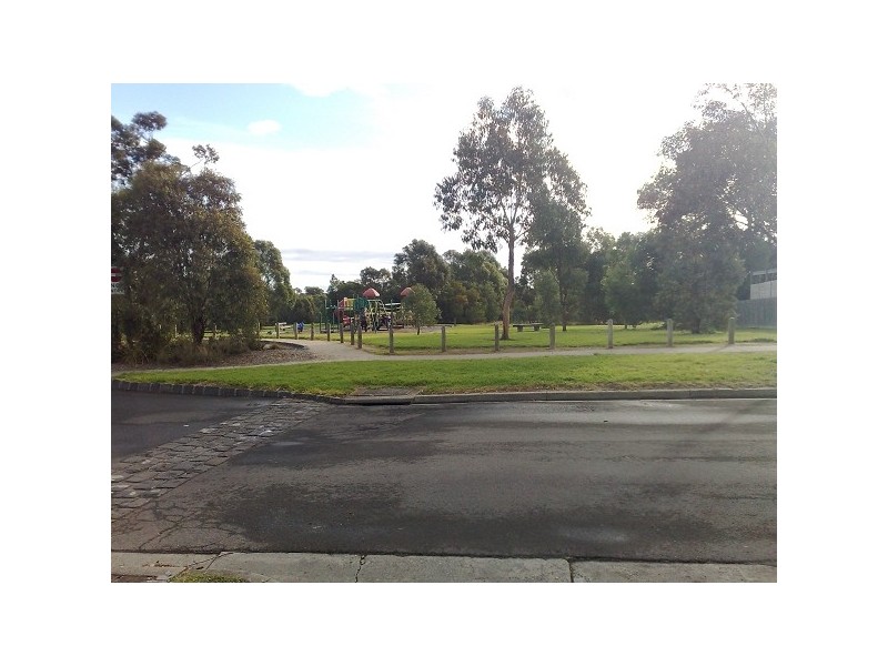 109 Orchard Grove, Blackburn South VIC 3130