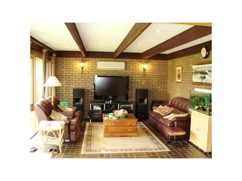 777 Ferntree Gully Rd, Wheelers Hill VIC 3150