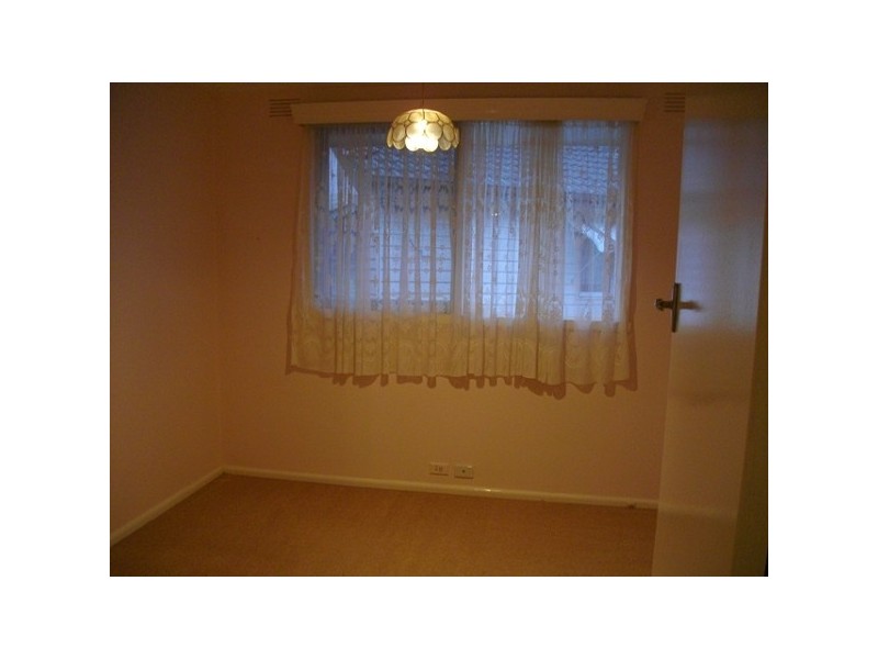 40 Kinnoull Grove, Glen Waverley VIC 3150