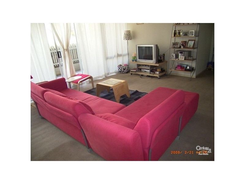 2/16 Courtney Street, North Melbourne VIC 3051