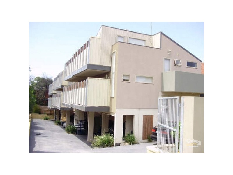 4/1 JOHN STREET, Box Hill VIC 3128