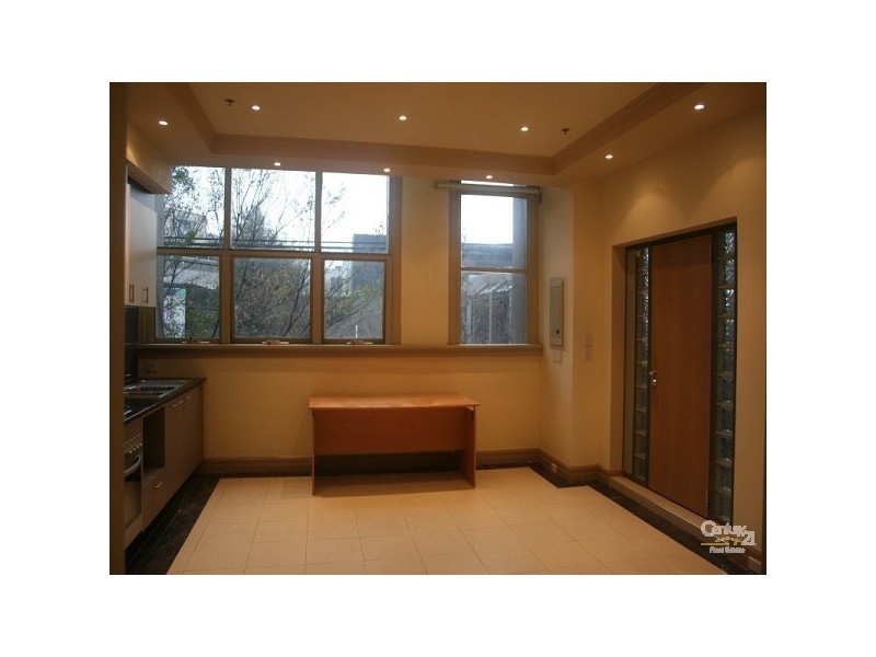 102/111 Queensbridge Street, Southbank VIC 3006