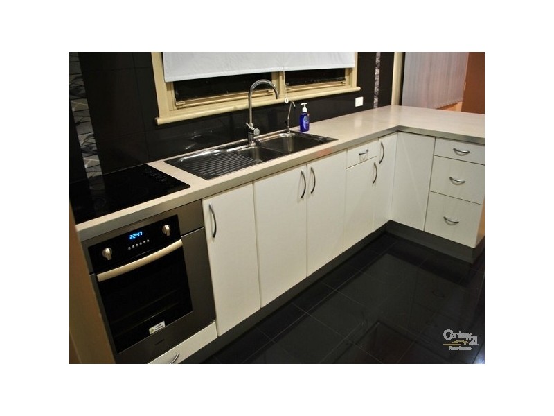 15 Shafer Road, Blackburn North VIC 3130