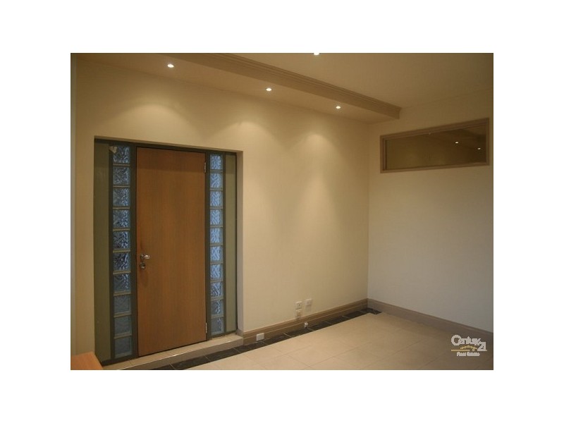 102/111 Queensbridge Street, Southbank VIC 3006