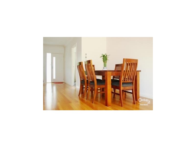 2/82 WOOD STREET, Templestowe VIC 3106