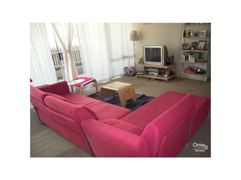 2/16 Courtney Street, Melbourne VIC 3000