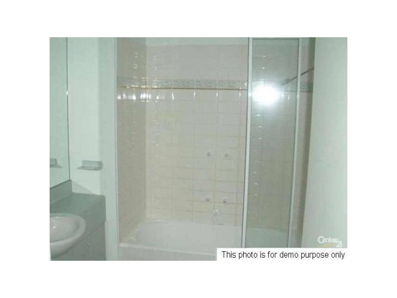 2/16 Courtney Street, Melbourne VIC 3000