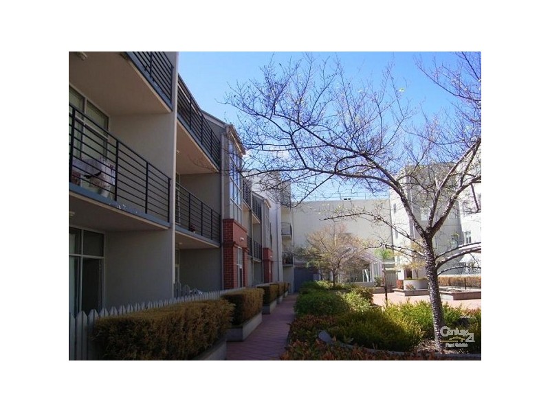 2/16 Courtney Street, Melbourne VIC 3000