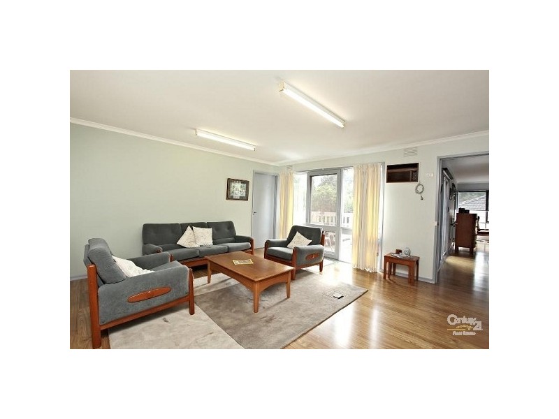 27 Holland Road, Blackburn South VIC 3130