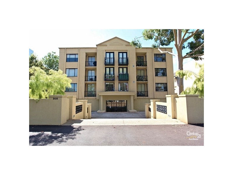 36/202 The Avenue, Parkville VIC 3052