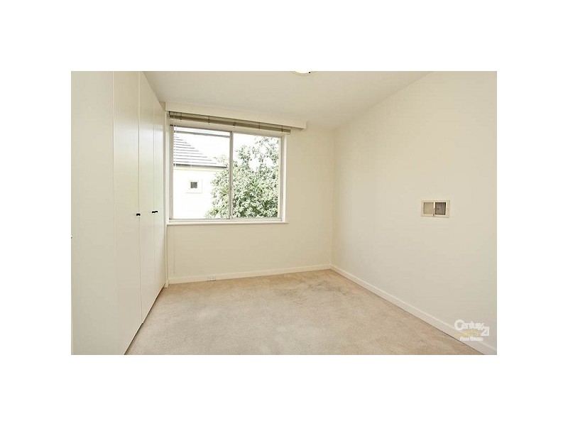 36/202 The Avenue, Parkville VIC 3052