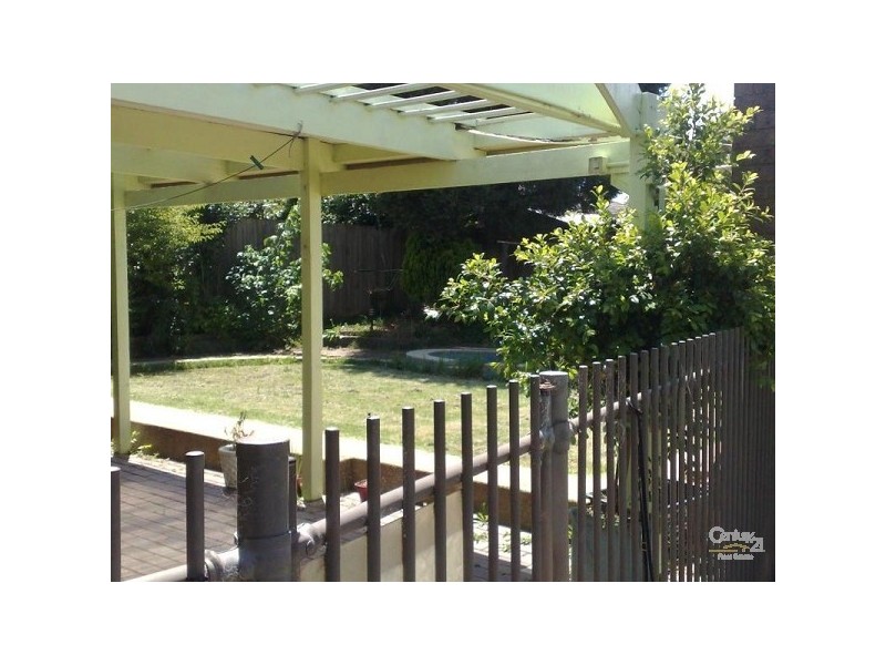 901 High Road Street, Glen Waverley VIC 3150