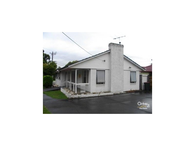 2 Plato Crescent, Wheelers Hill VIC 3150