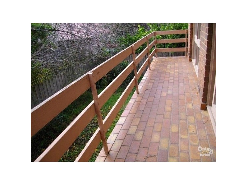 11 Newton Grove, Glen Waverley VIC 3150